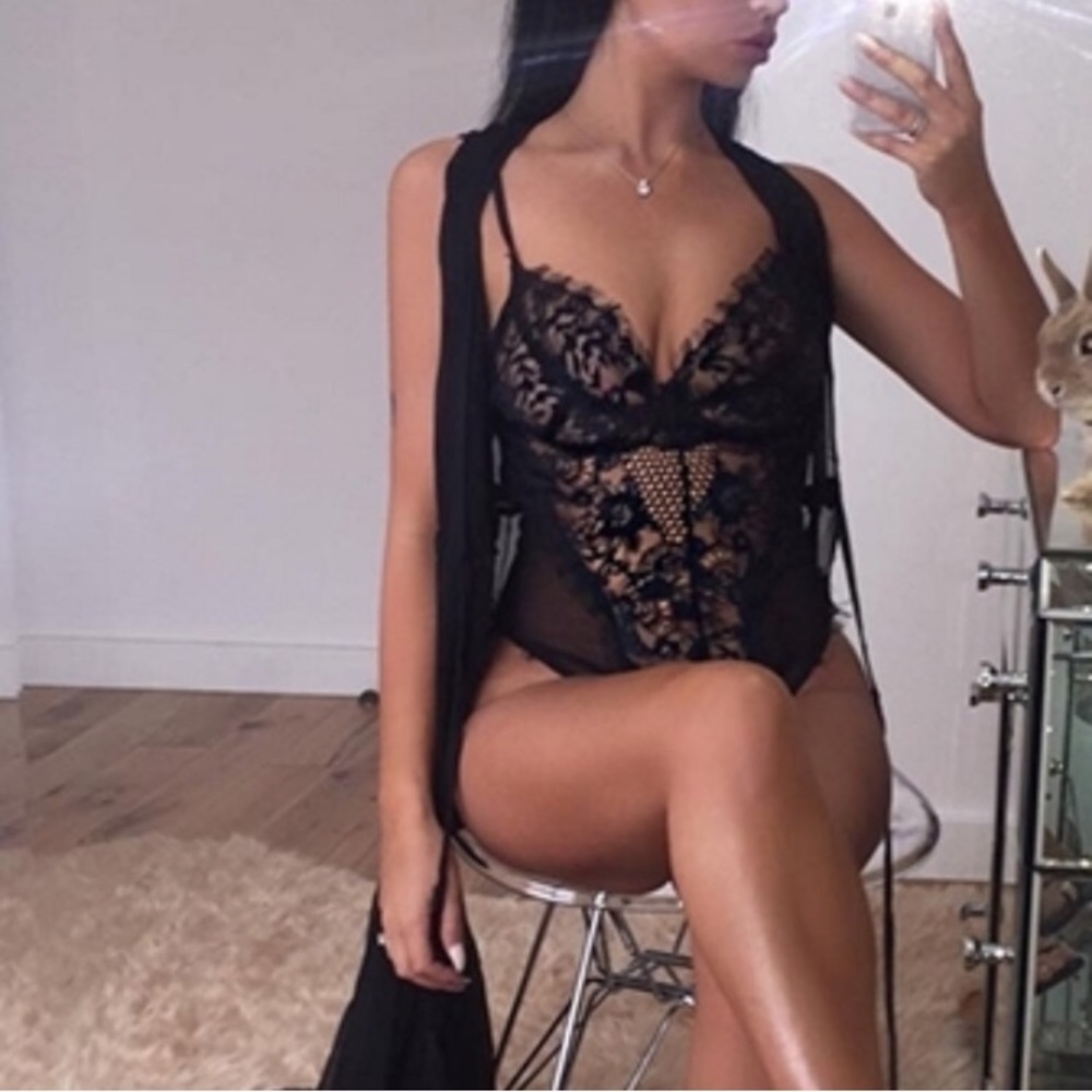 Sexy Lingerie - Outwear - Picture 6 of 8